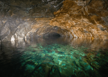 Che sapore ha l’acqua più antica del pianeta?  Il geologo è sorpreso quando lo dimostra