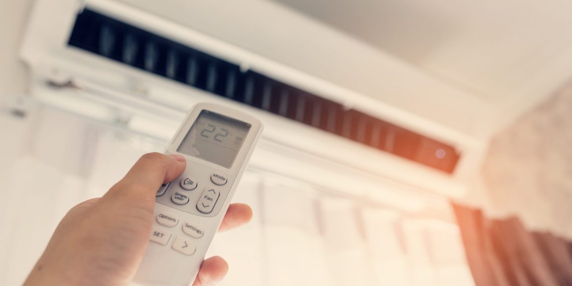 Cosa significa il pulsante “Cool” sul controllo dell'aria condizionata? Cosa significa il pulsante “Cool” sul controllo dell'aria condizionata?