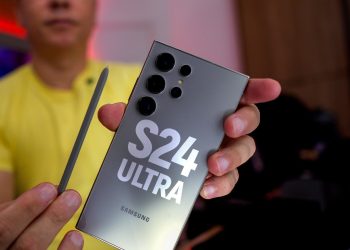 Galaxy S24 Ultra: il telefono Samsung incentrato sull'intelligenza artificiale ha fatto un grande passo avanti?  |  Analisi/revisione