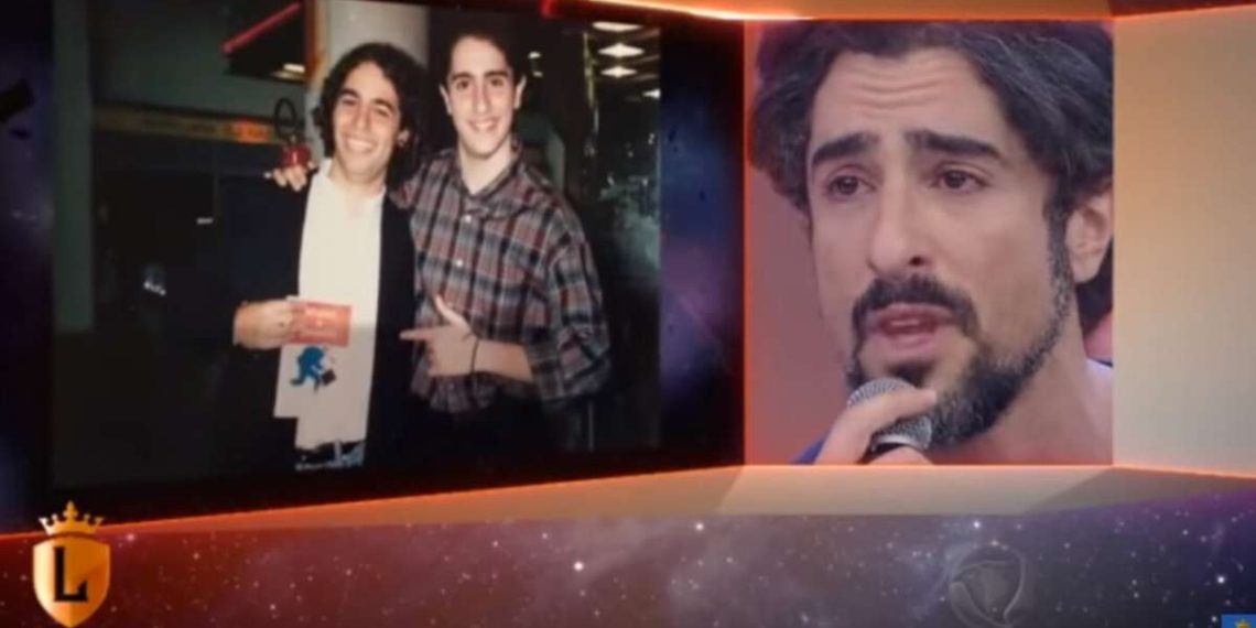 La tragica morte del fratello diciottenne ha spinto Marcus Munn a proseguire la sua carriera artistica per superare i traumi: “È sempre con me” La tragica morte del fratello diciottenne ha spinto Marcus Munn a proseguire la sua carriera artistica per superare i traumi: “È sempre con me”