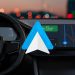 Google aggiorna Android Auto con più app e supporto per lo streaming
