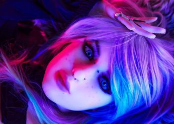 Il primo “bordello elettronico” dotato di bambole IA solleva preoccupazioni sulla dipendenza e difende la “disumanizzazione del lavoro sessuale” – 06/10/2024 – Mercato