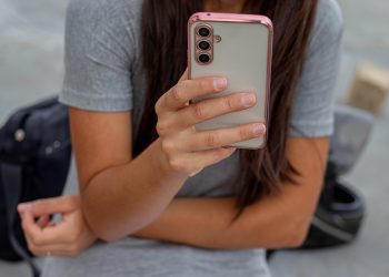 Apporta queste modifiche al tuo iPhone e risparmia un sacco di batteria!