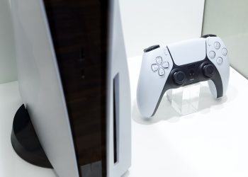 Sony aumenta il prezzo di PlayStation 5 del 19% in Giappone a causa delle fluttuazioni dei costi