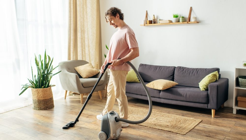 Pulizie di Primavera: Come Rinnovare la Tua Casa Italiana